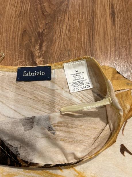 Kvalitná poddajna sukňa prostejov, m