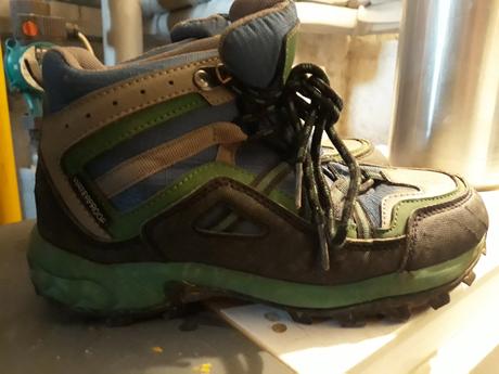 Trekové topánky, 35