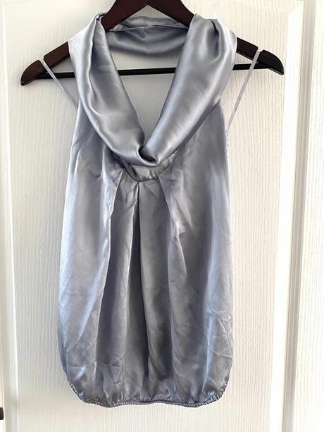 Strieborný hodvábny top imperial s ramienkami, m