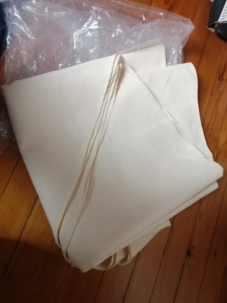 Veľký obrus v tváre kruh, 