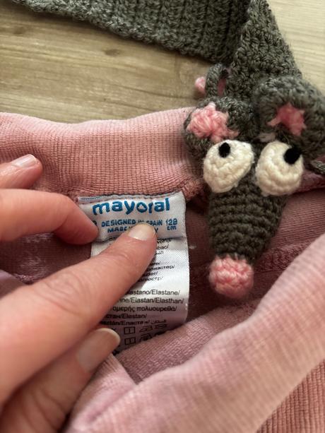 Menčestrové nohavice, mayoral,128