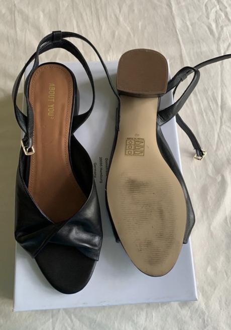 Kožené sandálky, 40