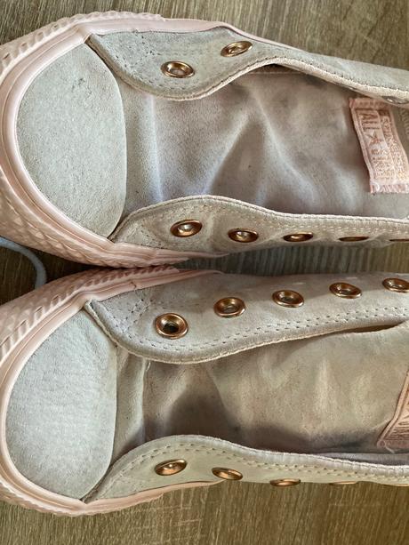 Converse, converse,37