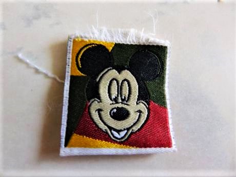 Nášivky - malý materiál,