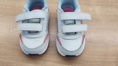 Topánočky na predaj, 