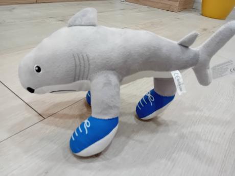 Plyšová hračka tralalero tralala,