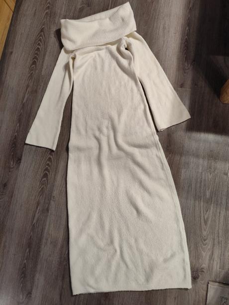 Pletené šaty, amisu,42