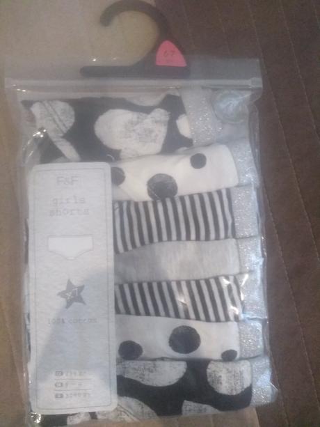 Nohavičky noveee, f&f,122