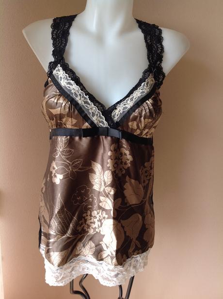 Top s krajkou /3c, 38