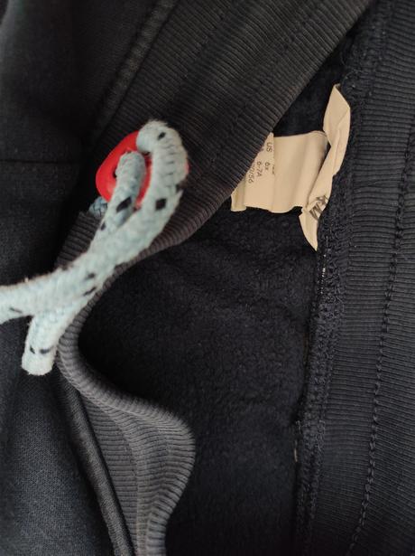 Predám chlapč. teplákové nohavice veľk. 122, h&m,122