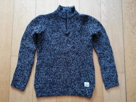 Málo nosený svetrík, reserved,140