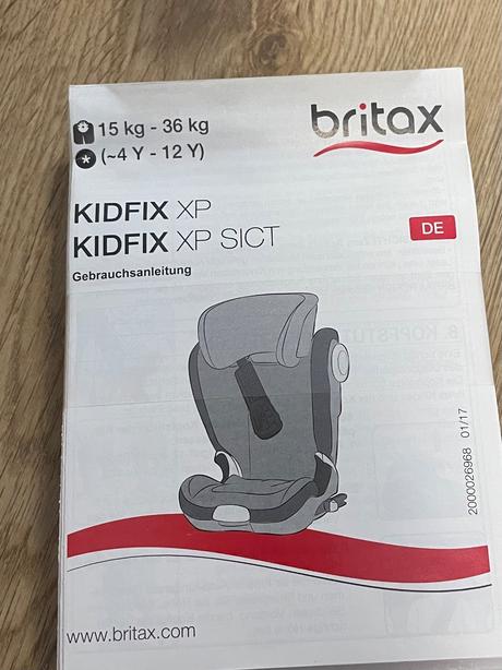 Autosedačka, britax