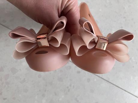 Melissky s mašľou, melissa,32