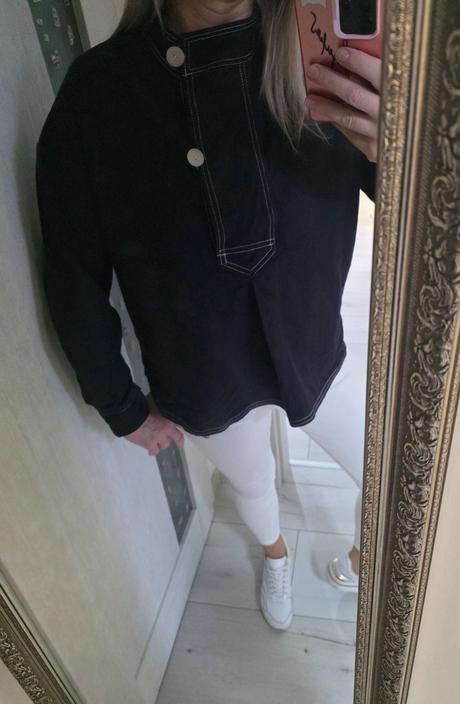 Oversize bundicka na chladnejšie letné dni, mango