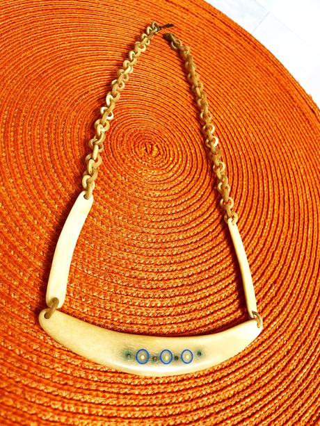 Kostený naturálny náhrdelník, 