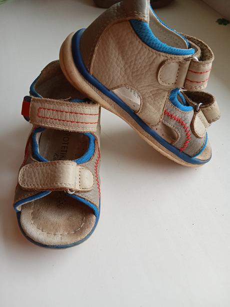 Sandálky, protetika,24