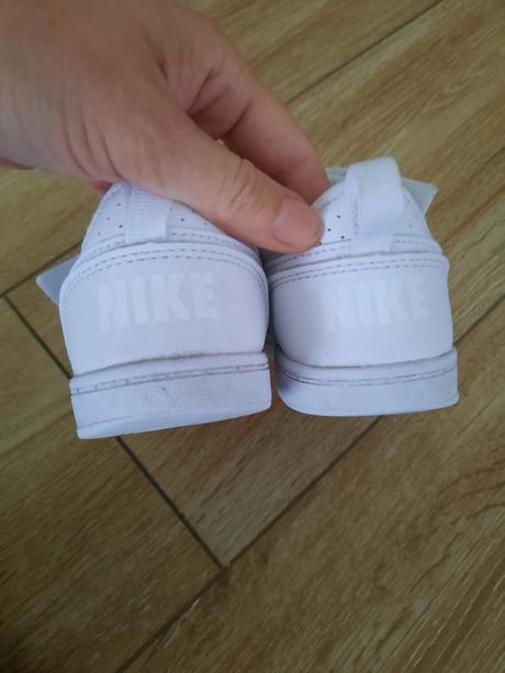 Predám detské tenisky zn.nike, nike,25