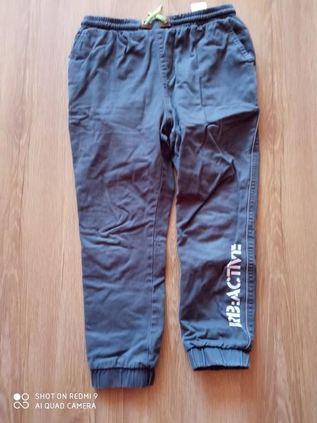 Nohavice podšité, 146