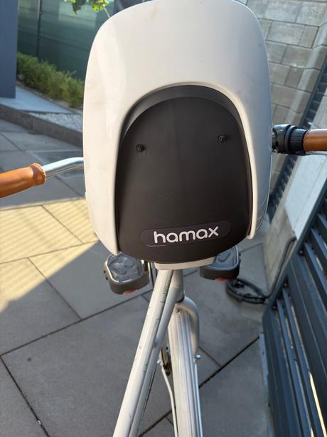 Sedacka na bicykel dopredu,