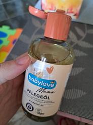 Ošetrujúci telový olej babylove Mama