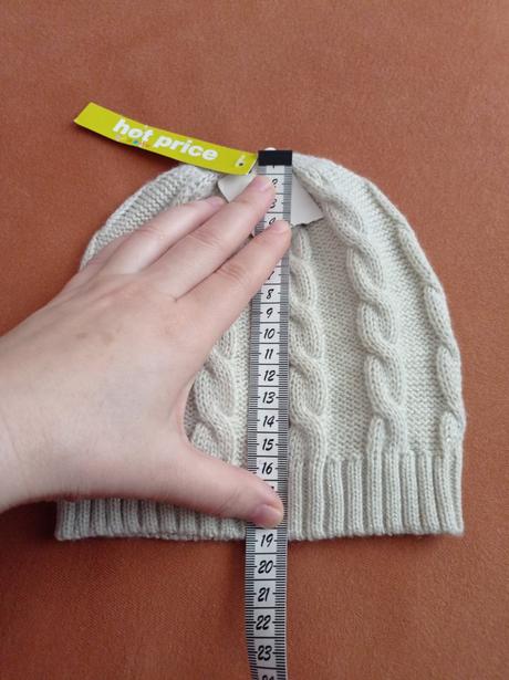 Čiapka, reserved,92