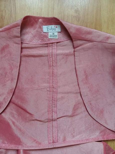 Spoločenské šaty, m