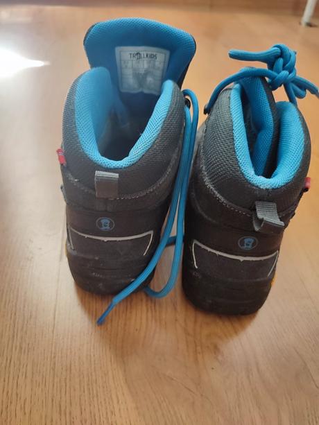 Detské turistické vibračný trollkids 33, 33