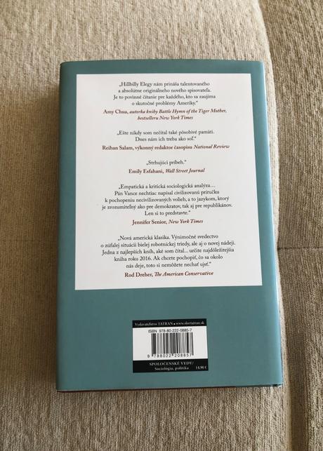 2 nové knihy hillbilly elegy,