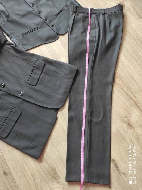 Pánsky oblek c&a, 48