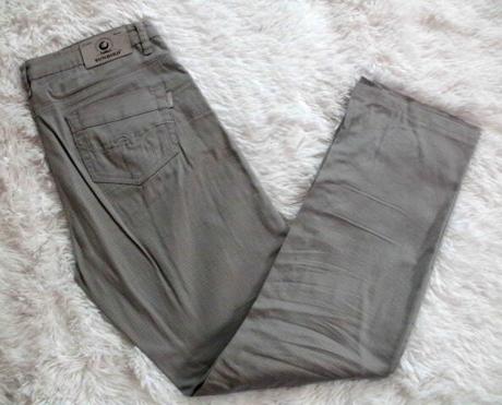 Svetlošedé páskované ľahké nohavice - veľ. m-l, m