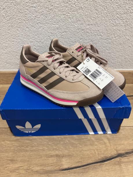 Adidas tenisky, aeropostale,35