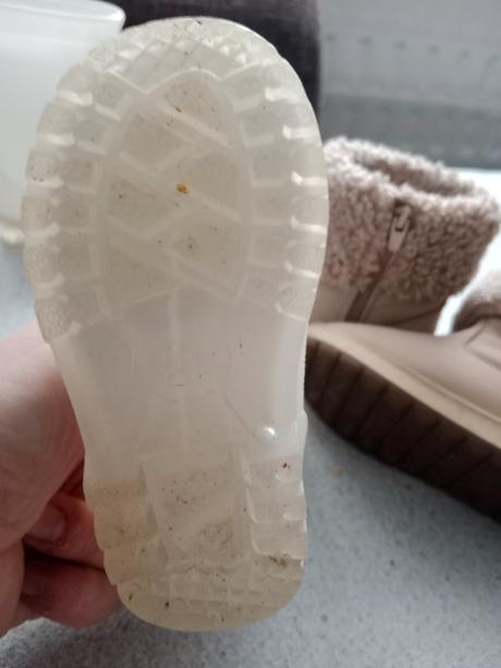 Cizmy a gumaky, zara,21