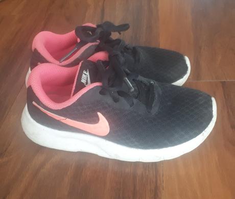 Nike tenisky, nike,28