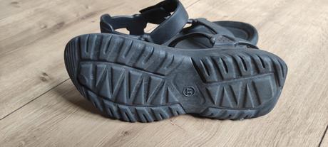 Sandále, sprandi,37