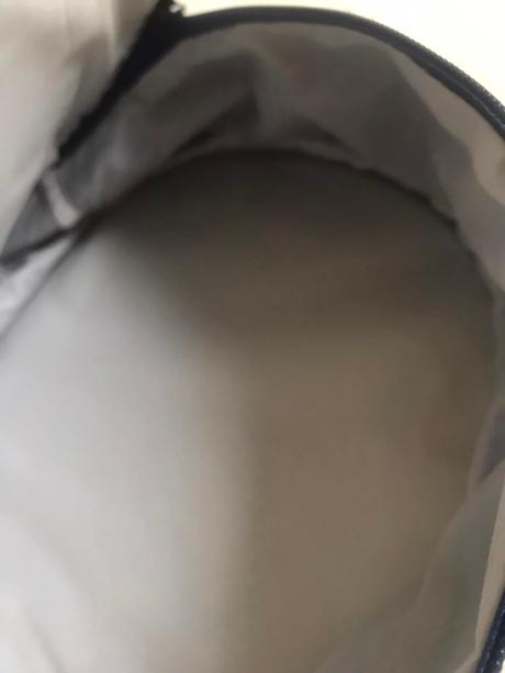 Nesesér na hygienické potreby,