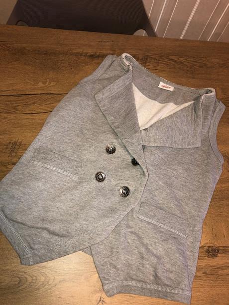 Vesta, colours of the world,s