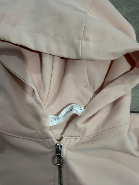 Tenká bundička, zara,110