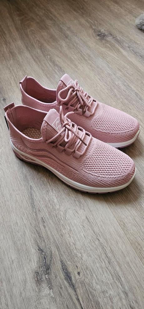 Dámske ružové tenisky 38,5, 38