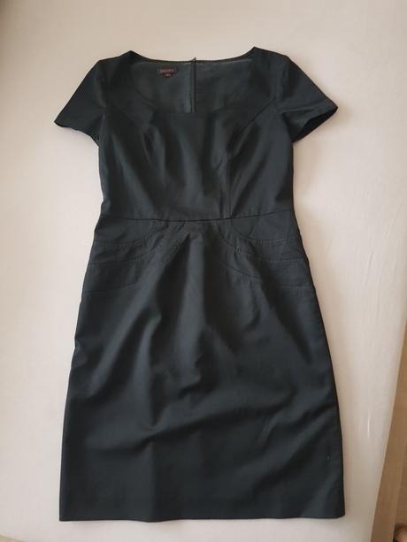 Nádherné šaty escada, č.s/m, s