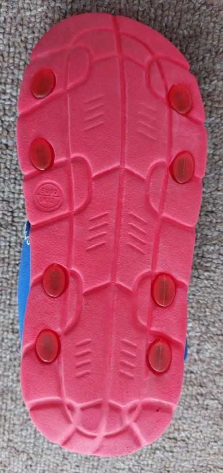 Sandálky spiderman veľkosť 30, lupilu,30