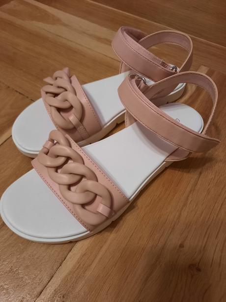 Krásne sandálky, graceland,36