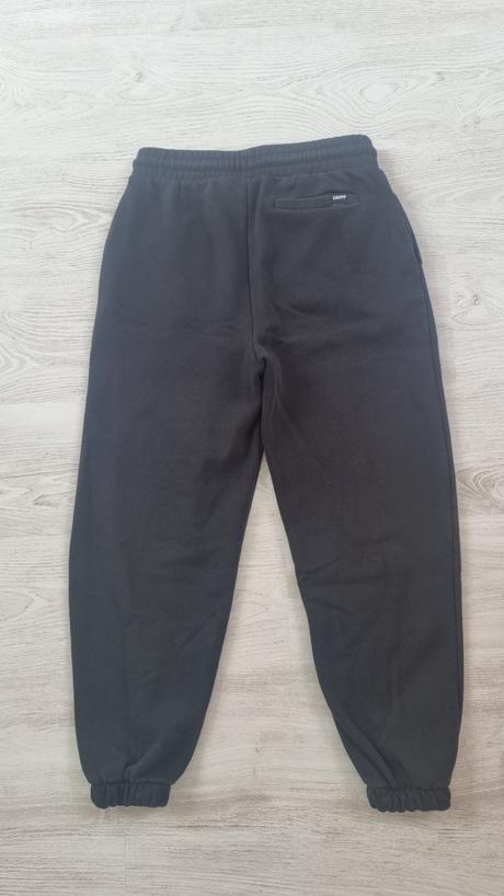 Tepláky comfort fit - baggy - cropp, xs