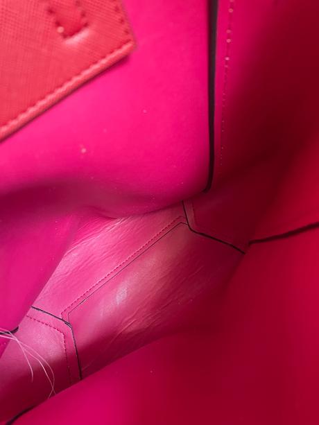 Mango kabelka, mango