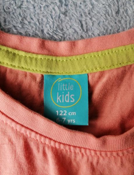 Letné tričká, 122