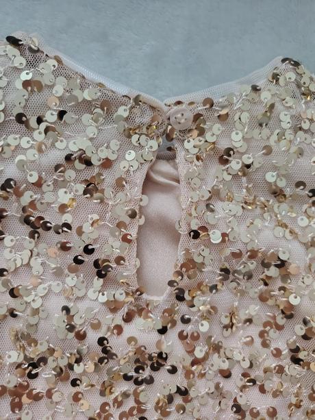 Zlaté filtrované šaty s krátkym rukávom, pepco,92