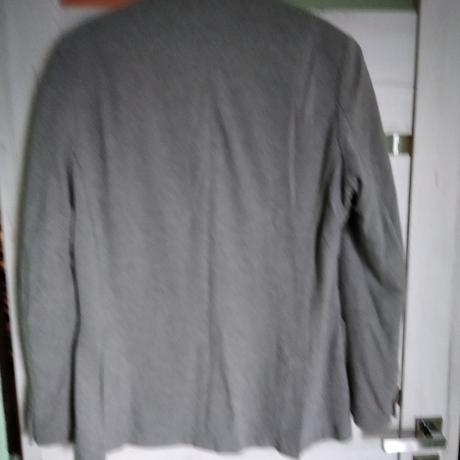 Šedé pánske sako, 52