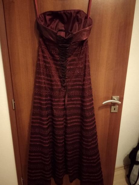 Vinovo červene šaty, m