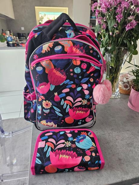 Skolska taska topgal + peracnik,