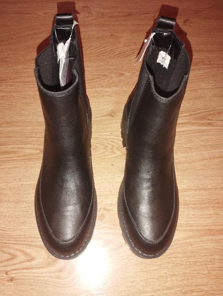 Nove,damske cizmicky, 38