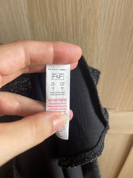 Dievčenské šaty 134, 134